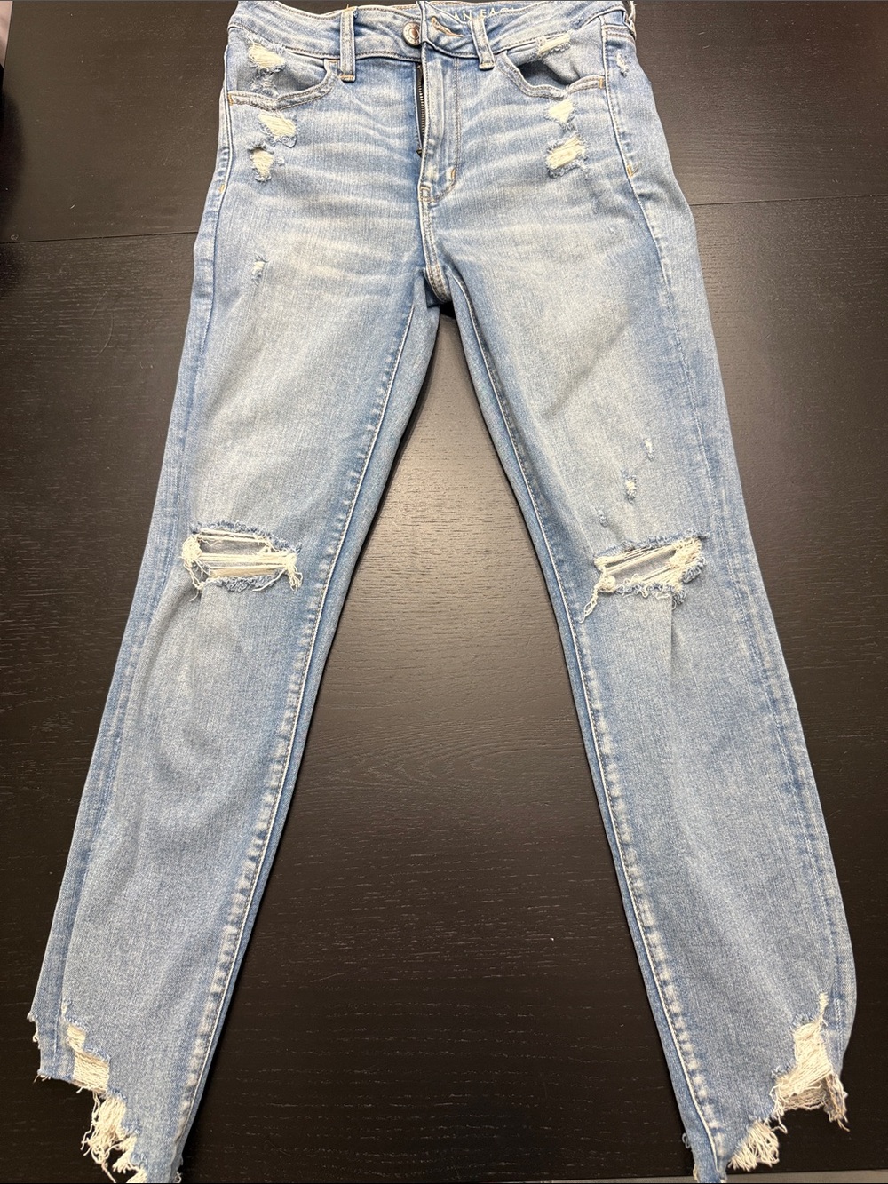 American Eagle Outfitters Light Blue Distressed Skinny Jeans